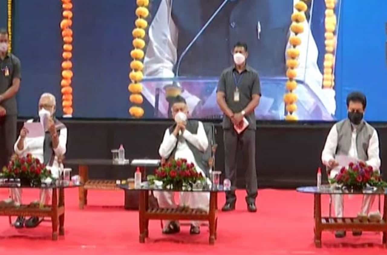 अमित देशमुखांच्या खांद्यावरुन राज्यपालांचा मुख्यमंत्र्यांवर निशाणा?