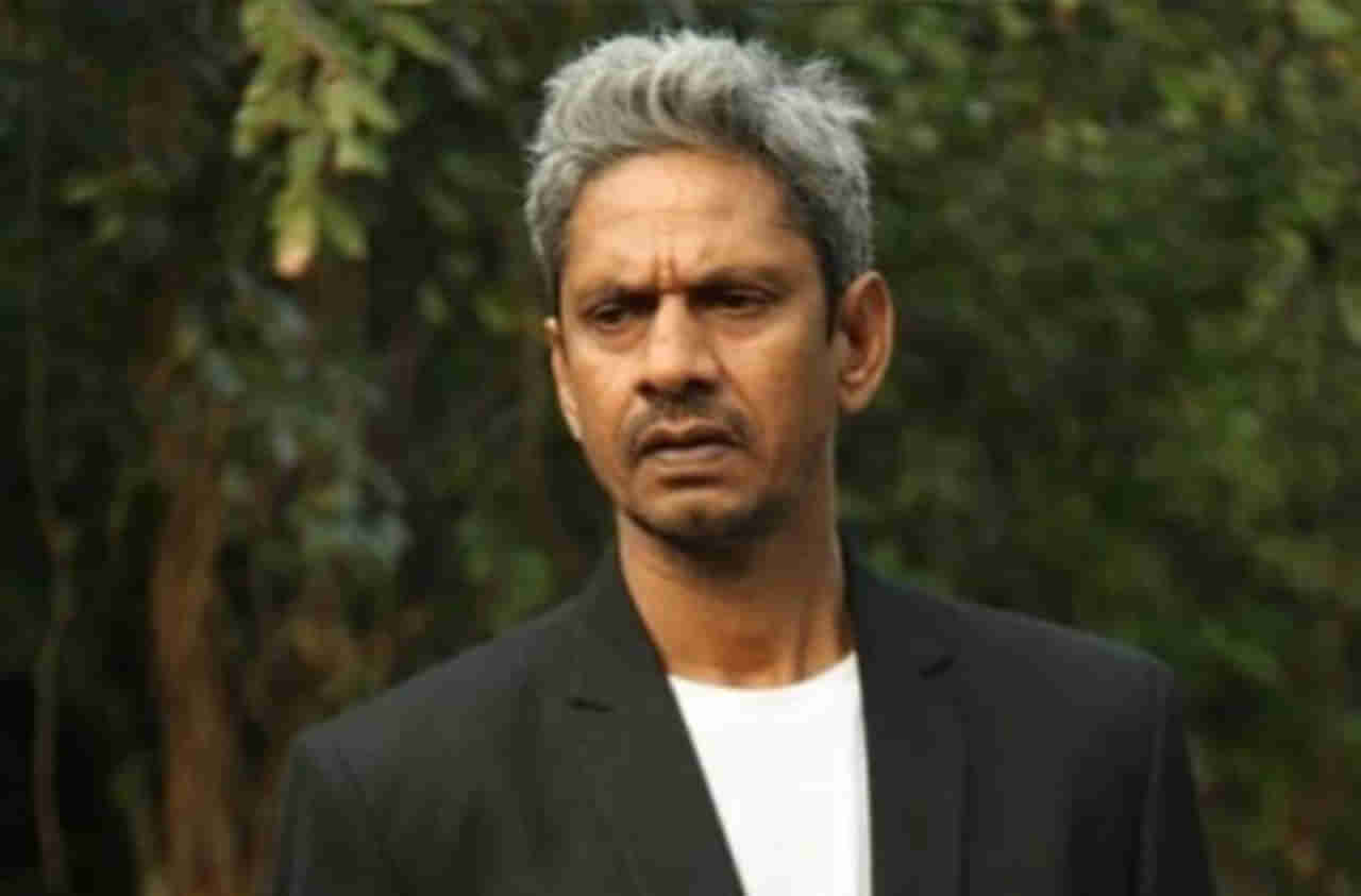Vijay Raaz | विनयभंगाच्या आरोपाखाली अटक झालेल्या कौआ बिर्याणी फेम अभिनेता विजय राजला जामीन!