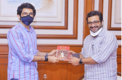 शिवसेनेला जय महाराष्ट्र केल्यानंतर पहिल्यांदाच अमोल कोल्हे आदित्य ठाकरेंची भेट