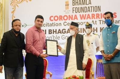 कोरोनावर विजयी पताका फडकविण्यात देश अग्रेसर, राज्यपालांच्या हस्ते कोरोनायोद्ध्यांचा सन्मान