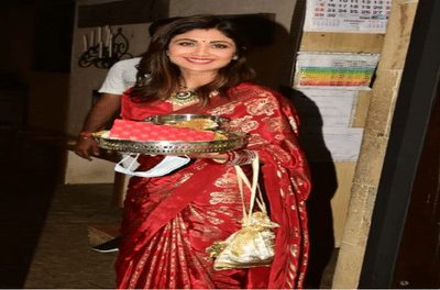 PHOTO | लाल साडी, मंगळसूत्र, सिंदूर आणि मास्क; शिल्पा शेट्टीचा रेड लूक सोशल मीडियावर व्हायरल