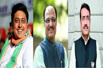 नागपूर पदवीधर मतदारसंघ निवडणुकीसाठी काँग्रेसचा उमेदवार जवळपास निश्चित, भाजपचं मात्र ठरता ठरेना!