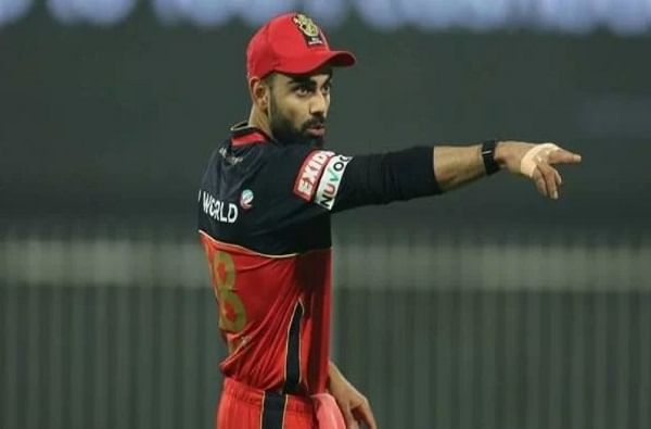 IPL 2020 SRH vs RCB Eliminator: विराट कोहलीने 'या' खेळाडूवर फोडले RCBच्या पराभवाचे खापर