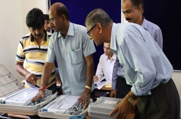 Bihar Election Result ! मतमोजणी धीम्यागतीने नाही, पण...; निकालाला उशीर का लागतोय? निवडणूक आयोगाने दिलं 'हे' कारण