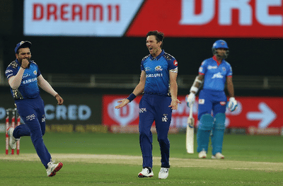 IPL 2020 Final, MI vs DC Live Updates | ट्रेंट बोल्टची घातक गोलंदाजी, मुंबईची आक्रमक सुरुवात