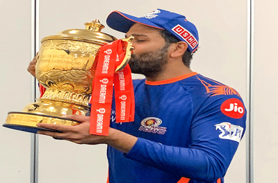 IPL 2020 Final, MI vs DC | भावा जिंकलास ! हिटमॅन रोहित शर्मा, आयपीएलच्या इतिहासातील यशस्वी खेळाडू आणि कर्णधार