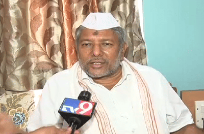 मंदिरं उघडण्यासाठी भावना भडकवून उद्रेक करणे चुकीचे; वारकरी साहित्य परिषदेची भूमिका