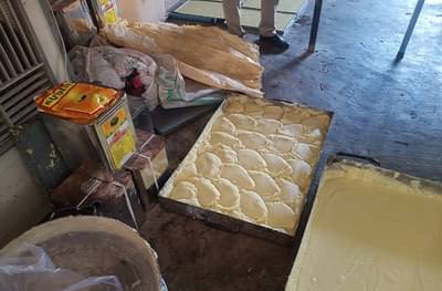 बर्फीत भेसळ, कारखान्यावर धाड, 1 लाख 19 हजारांची बर्फी जप्त