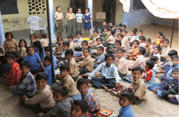 हरियाणा राज्यात 16 नोव्हेंबरपासून शाळा-महाविद्यालये सुरु होणार आहेत.  राज्य सरकारने त्यासाठी नियमावली तयार केली आहे.