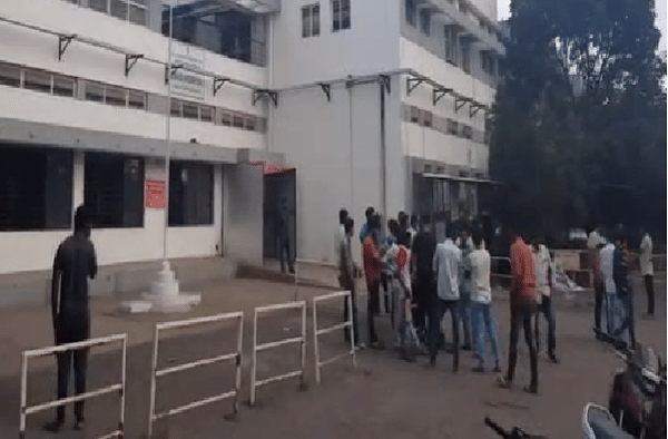 इचलकरंजीत जर्मनी गँगच्या गुंडांचा दोघांवर जीवघेणा हल्ला, एकाची बोटे तुटली