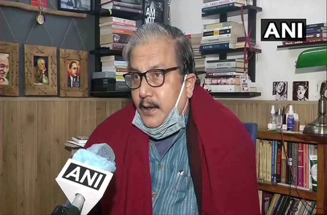 जनादेश नितीश कुमारांविरोधात, फक्त 40 जागा जिंकून मुख्यमंत्रिपद कसे? राजदचा सवाल