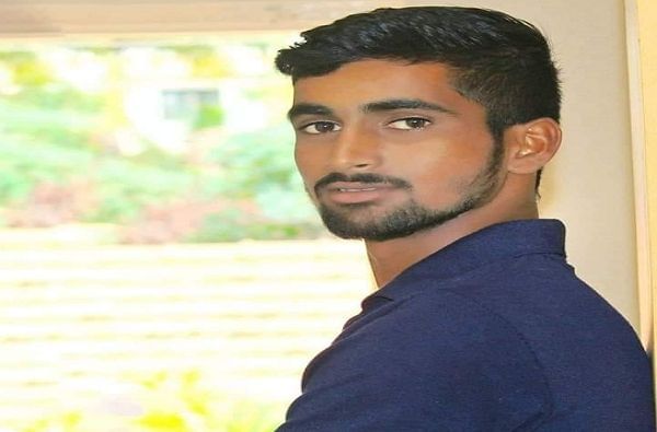 शहीद जवानऋषिकेश जोंधळे यांनी अवघ्या 20 व्या वर्षी देशासाठी आपल्या प्राणांची बाजी लावली. त्यांच्या शौर्याला आज उभा महाराष्ट्र सलाम करत आहे.