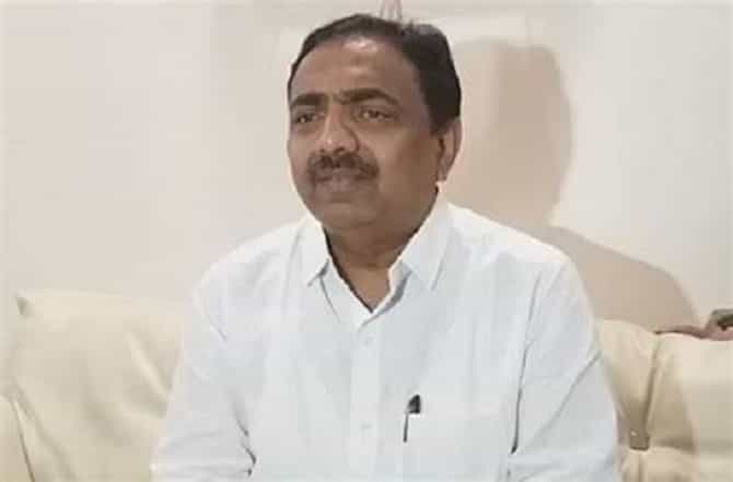 LIVE | कोरोना संकटात एक बेजबाबदार विरोधी पक्ष आम्हाला दिसला : जयंत पाटील
