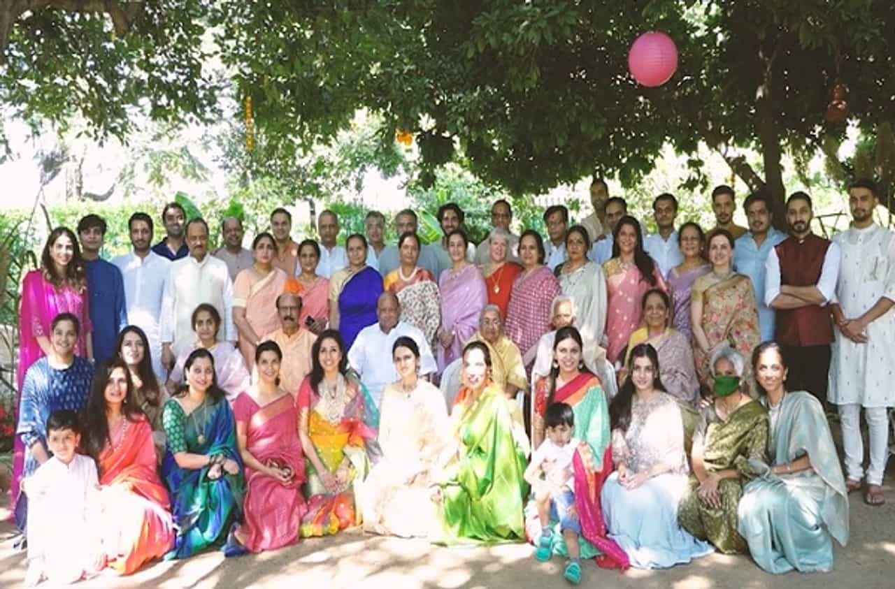 गोविंदबागेत पवार कुटुंबाचे पाडवा सेलिब्रेशन