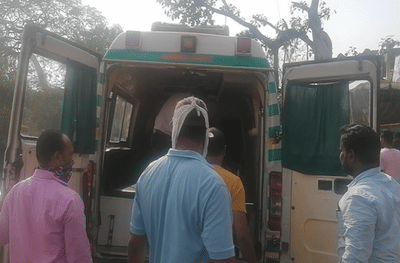 पेण-अलिबाग रोडवर पिकअप व्हॅनने दोन महिलांना उडवलं, एक ठार तर एक जखमी