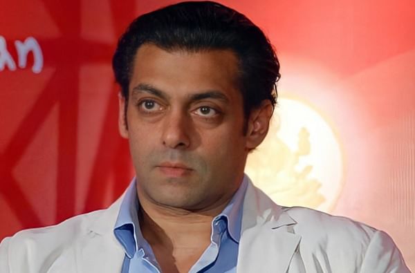 Salman Khan | दोन स्टाफ मेंबर्सना आधी कोरोनाची लागण, आता सलमान खानचा अहवाल समोर
