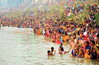 पुणे, पिंपरी-चिंचवडमध्ये सार्वजनिक ठिकाणी छटपूजेस मनाई; कोरोनाच्या पार्श्वभूमीवर पालिकेचा निर्णय