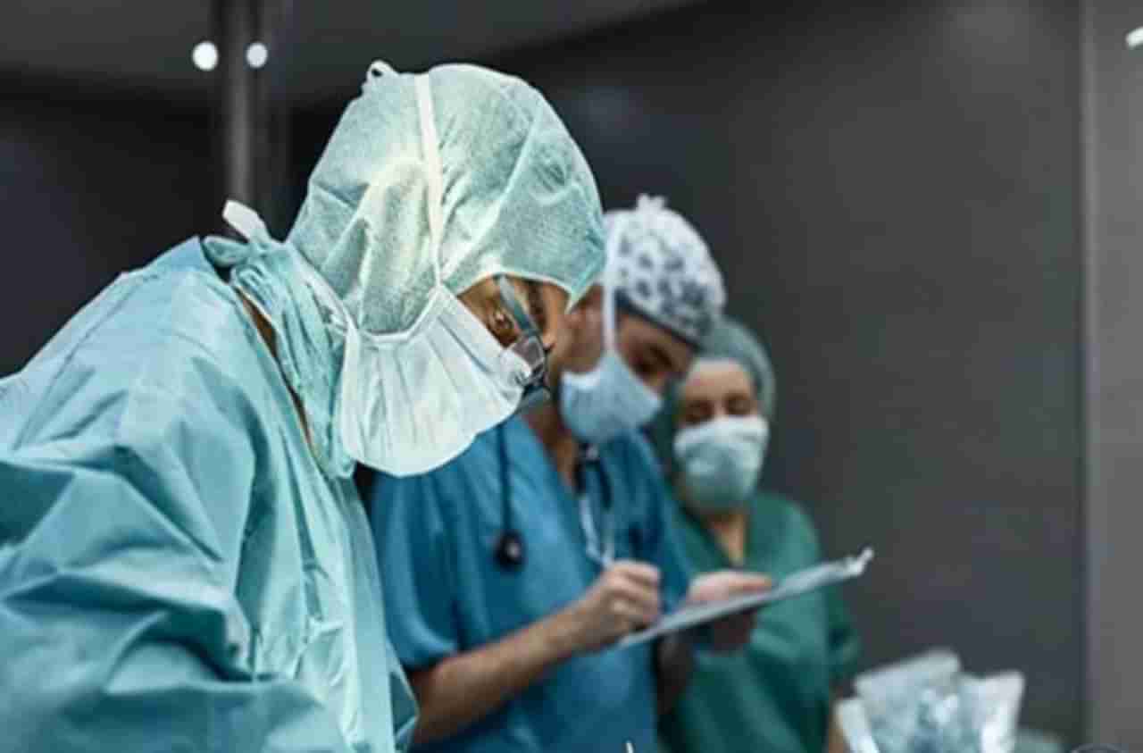 आधी आयुर्वेदीक डॉक्टरांना शस्त्रक्रियेची परवानगी, आता आयुष मंत्रालयाचं निर्णयावर स्पष्टीकरण