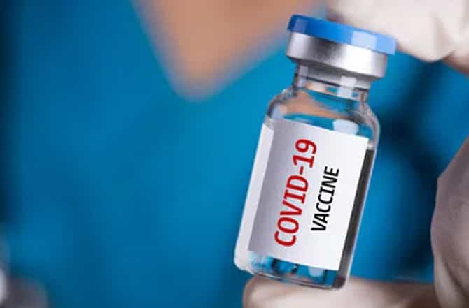 Corona vaccine | कोव्हॅक्सीन लसीच्या तिसऱ्या टप्प्यातील चाचणीला सुरुवात, एम्समधील न्युरोसायन्स सेंटरच्या प्रमुखांना पहिला डोस