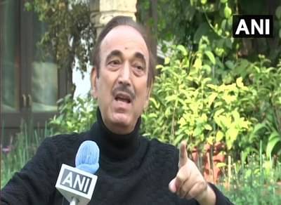 गुलाम नबी आझाद यांना पक्षातून आझाद करा, काँग्रेस नेत्यांची थेट मागणी