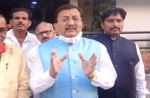 एमपीएससी परीक्षेची तारीख लवकरच जाहीर करणार; राज्य सरकारकडून प्रकाश शेंडगेंना आश्वासन एमपीएससी परीक्षेची तारीख लवकरच जाहीर करणार; राज्य सरकारकडून प्रकाश शेंडगेंना आश्वासन