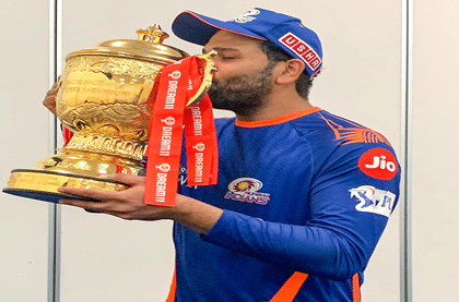 Rohit Sharma | नेतृत्वाबाबत विराट कोहलीपेक्षा 'हिटमॅन' रोहित शर्मा वरचढ : पार्थिव पटेल