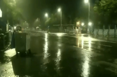 Cyclone Nivar Live Update :  रात्र वैऱ्याची, घोंघावणाऱ्या भयावह वादळाचा कहर, एक लाख नागरिकांना सुरक्षित स्थळी पोहोचवलं