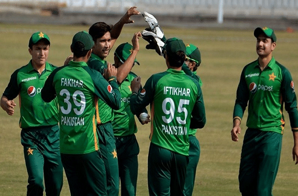 Pakistan Tour New Zealand | पाकिस्तानच्या खेळाडूंकडून कोरोना नियमांचं उल्लंघन, न्यूझीलंडच्या अधिकाऱ्यांचा पारा चढला