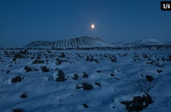 आइसलँड यूरोप : या ठिकाणी 10 मेपासून ते जूलै महिन्याच्या शेवटपर्यंत सूर्यास्त होत नाही.  