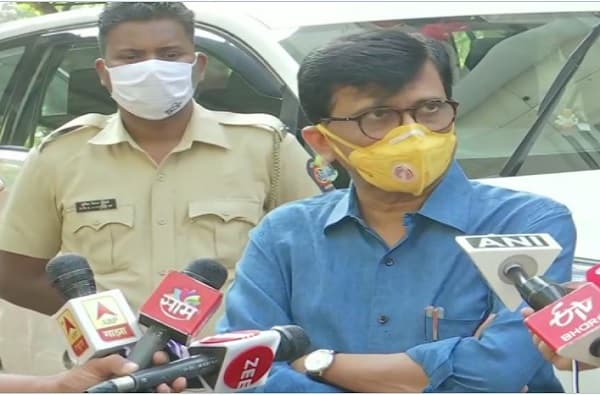 शेतकऱ्यांचा आवाज बुलंद करण्यासाठी हा बंद पाळा, संजय राऊतांचं आवाहन