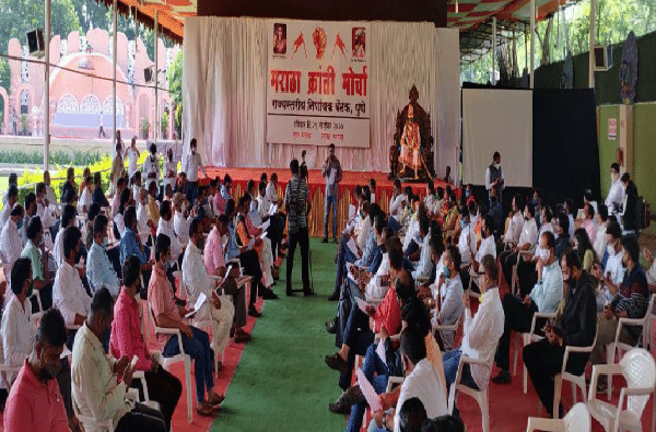 मराठा क्रांती मोर्चा आक्रमक, 1 डिसेंबरला निदर्शनं तर 8 डिसेंबरला लाँग मार्च