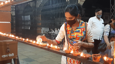 PHOTO | रायगडमध्ये त्रिपुरारी पौर्णिमा निमित्ताने शिवमंदिरांमध्ये पणत्यांची आकर्षक रोषणाई