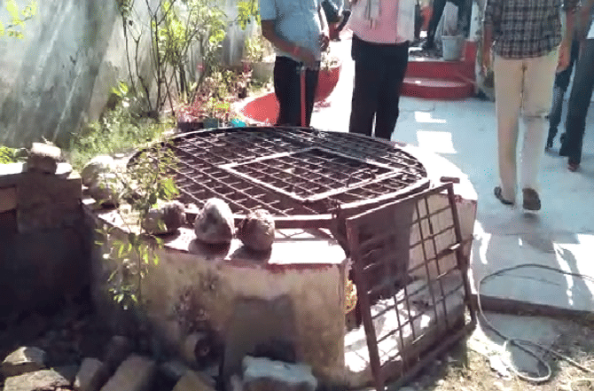 दीड महिन्याच्या बाळाचे अपहरण, मृतदेह विहिरीत आढळल्याने खळबळ