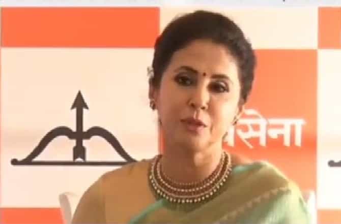 Urmila Matondkar | मी जन्माने हिंदू, माझा धर्म हिंदू : उर्मिला मातोंडकर