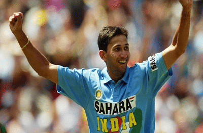 Ajit Agarkar | विकेट्स आणि धावांचं वेगवान अर्धशतक, लॉर्डसवर सेंच्युरी, हॅप्पी बर्थडे आगरकर