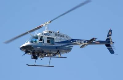 शौक बडी चीज है! बर्गर खाण्यासाठी गर्लफ्रेण्डसह दोन लाखांची हेलिकॉप्टरवारी