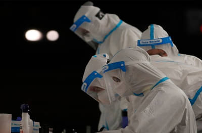 दिल्ली सरकार अॅक्शन मोडमध्ये, एक कोटी आरोग्य कर्मचाऱ्यांना टोचणार कोरोनाची लस; नोंदणी सुरू