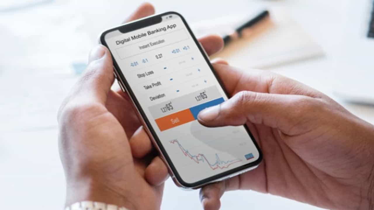 ही बातमी तुमच्यासाठी अत्यंत महत्वाची; नव्या वर्षात मोबाईल यूजर्संना लागणार शॉक! कॉलिंग आणि डेटासाठी द्यावे लागणार ज्यादा पैसे?