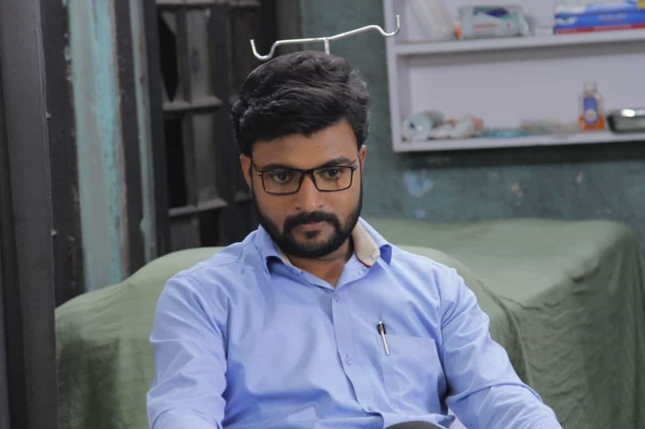 Devmanus | डॉ. अजितची होणार नाचक्की, मंजुळाला चढावी लागणार पोलिस स्टेशनची पायरी