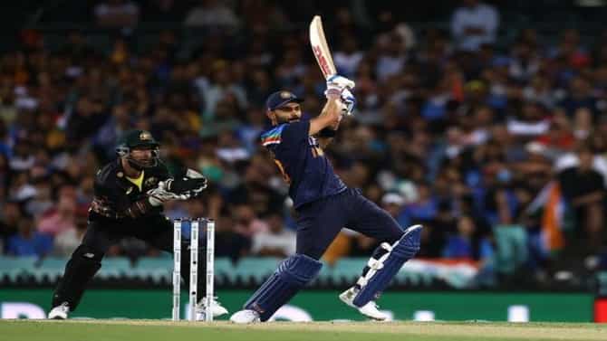 India vs Australia 2020 3rd T20 : विराट कोहलीने रचला इतिहास, हा जबरदस्त रेकॉर्ड करणारा दुसरा भारतीय बॅट्समन