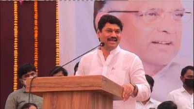 मोदी सरकारला 80 वर्षांच्या शरद पवारांची भीती: धनंजय मुंडे