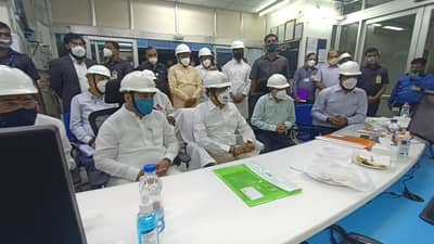 मुख्यमंत्री उद्धव ठाकरेंकडून पोफळी जलविद्युत प्रकल्पाची पाहणी