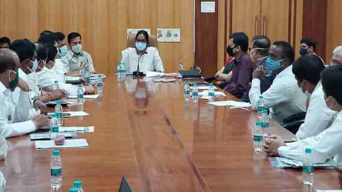 शिक्षक-शिक्षकेतर कर्मचाऱ्यांना जुनी पेन्शन योजना लागू होणार, अडथळा असणारी अधिसूचना रद्द : शिक्षण मंत्री