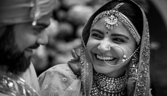 PHOTO | 'विरुष्का'च्या लग्नाला 3 वर्षे पूर्ण, पाहा त्यांच्या सहजीवनाचा प्रवास...