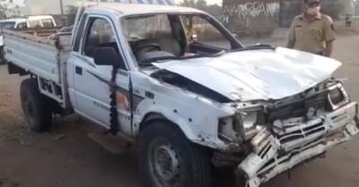 डोळ्यांदेखत पाहिला पत्नीचा मृत्यू, भरधाव पिकअपने जोडप्याला 7 फुटांपर्यंत फरफटत नेलं अन्...