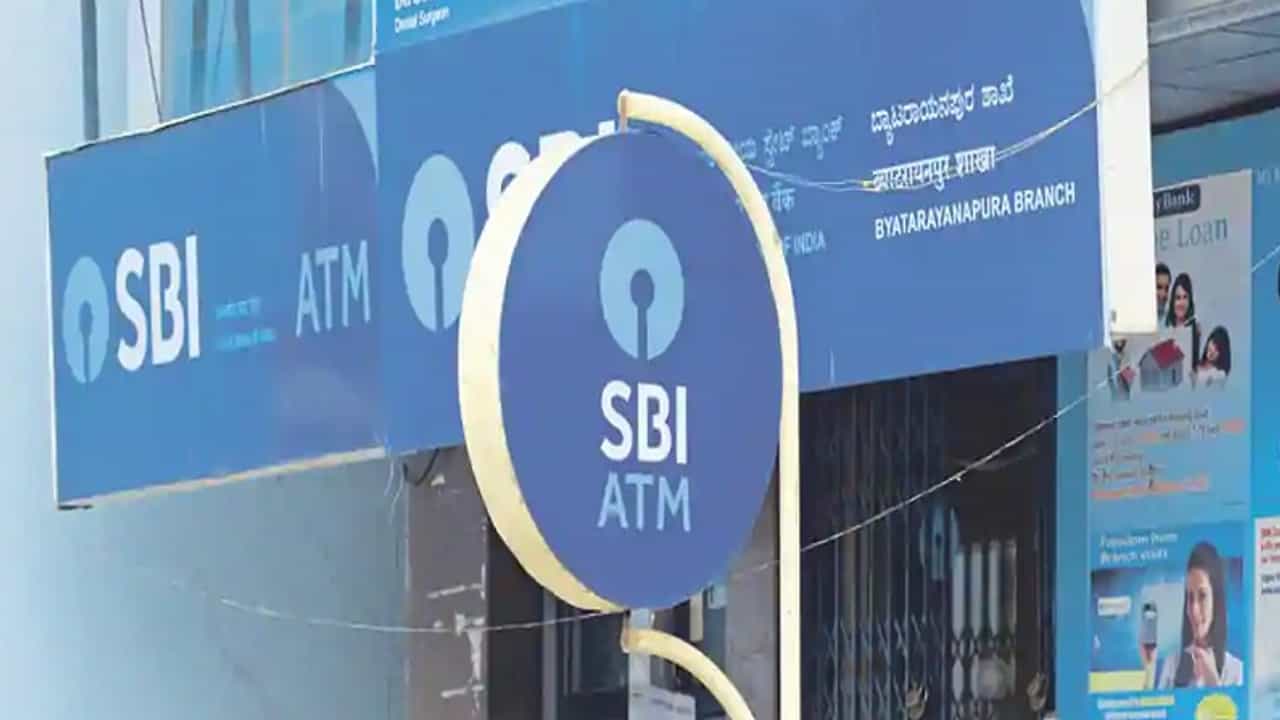 तुमचं एसबीआयमध्ये खातं आहे, मग ही बातमी तुमच्यासाठी !