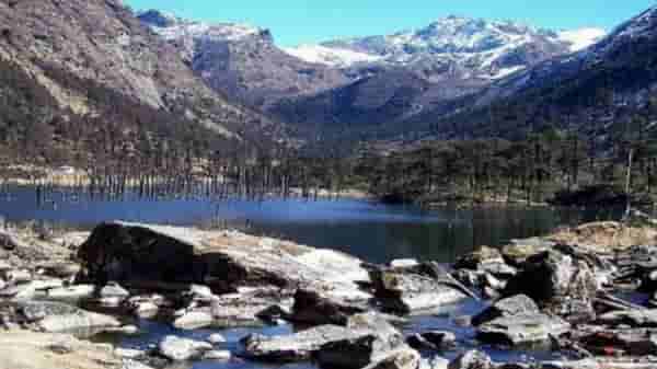 भारतातील ‘या’ प्रसिद्ध तलावाला बॉलिवूडच्या ‘धकधक गर्ल’चे नाव, जाणून घ्या यामागची कथा...