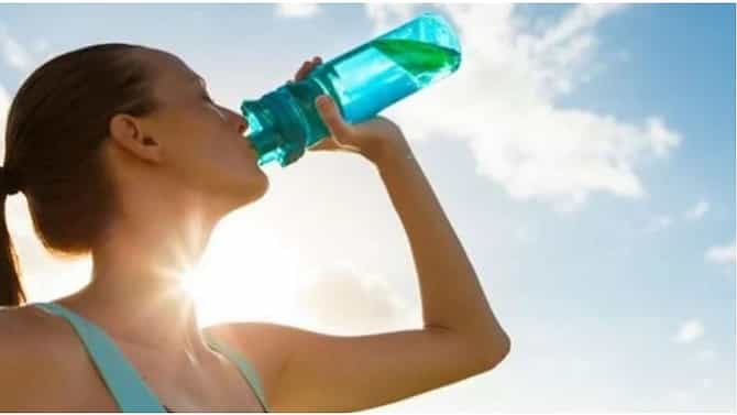 Research | जास्त पाणी पिल्याने लठ्ठपणा कमी होतो, अमेरिकन शास्त्रज्ञांचा दावा...