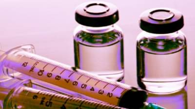 कोरोना व्हॅक्सीन धर्मसंकटात, मुस्लीम देशांकडून लसीला विरोध?, जाणून घ्या नेमकं कारण