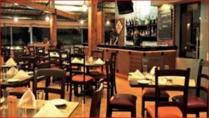Maharashtra Lockdown | पार्सल किंवा होम डिलिव्हरीला प्राधान्य, हॉटेल रेस्टॉरंटसाठी नवे नियम काय?